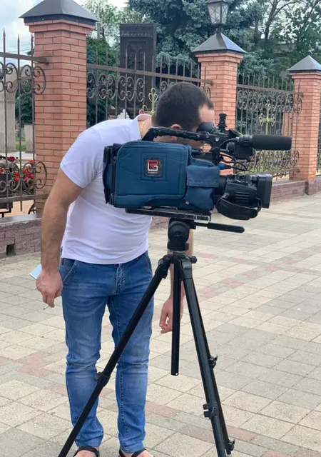 Артем из Армавира, ищу на сайте открытые отношения