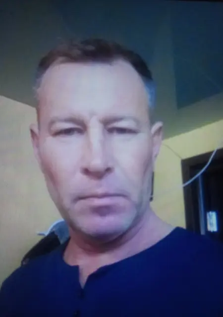 Эдуард из Стерлитамака, мне 49, познакомлюсь для приятного времяпровождения