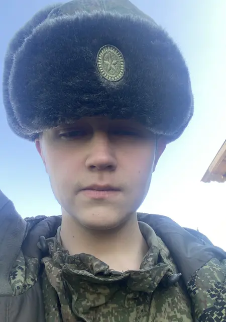 Илья из Югорска, ищу на сайте знакомства на одну ночь