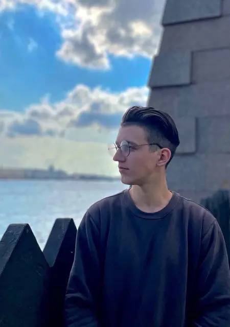 Никита из Североморска, ищу на сайте знакомства на одну ночь