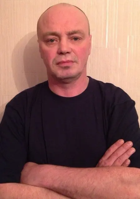 Митя Корельский из Северодвинска, ищу на сайте приятное времяпровождение