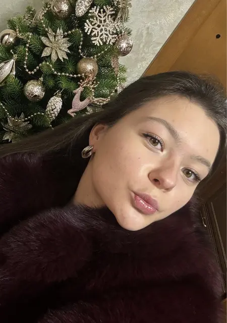 Я Варвара, 18, знакомлюсь для постоянных отношений в Москве