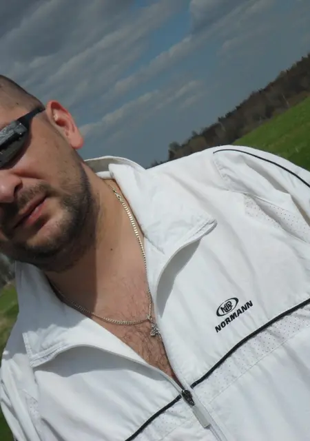 Я Сергей, 46, знакомлюсь без обязательств в Гатчине