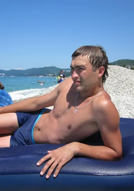 Olegik из Новочеркасска, ищу на сайте знакомства на одну ночь