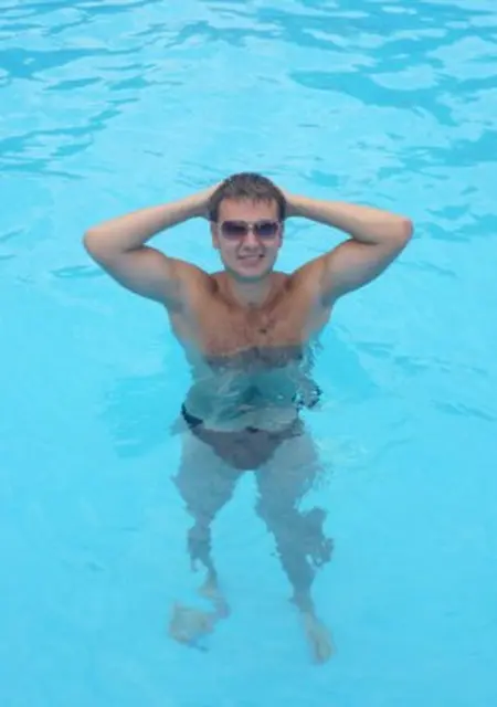 Влад из Перми, мне 49, познакомлюсь без обязательств