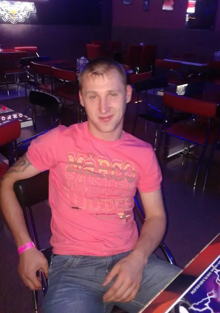 Я Дима, 38, знакомлюсь для вирта в Ленинске-Кузнецком