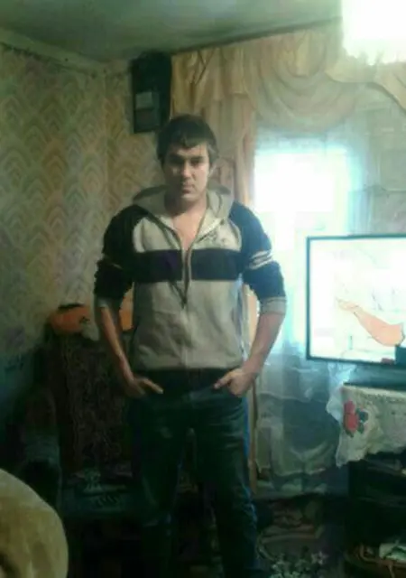 Иван из Валуек, мне 43, познакомлюсь без обязательств