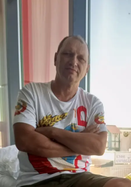 Я Андрей, 49, из Краснодара, ищу знакомства без обязательств