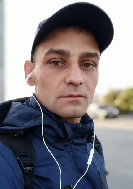 Я Максим, 36, знакомлюсь без обязательств в Таганроге