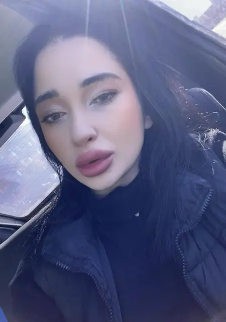 Я Малена, 29, знакомлюсь без обязательств в Армавире
