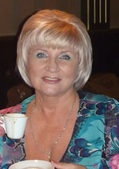 Дина из Краснодара, мне 61, познакомлюсь без обязательств