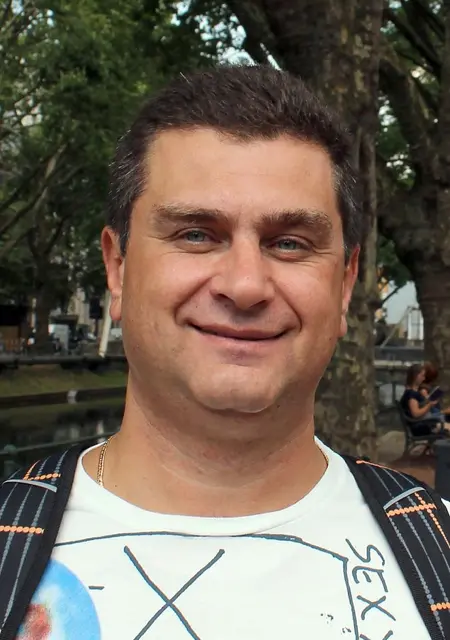 Я Алексей, 50, из Курска, ищу знакомства без обязательств