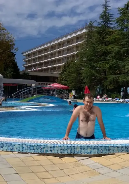 Я Misha, 41, из Чебоксар, ищу знакомство для приятного времяпровождения