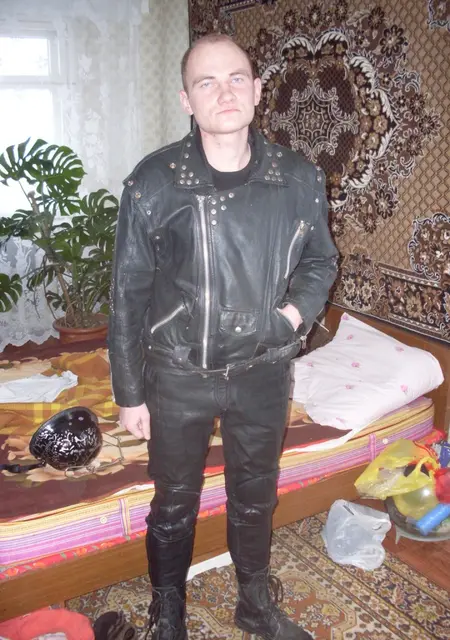 Я Олег, 37, из Орска, ищу знакомства без обязательств