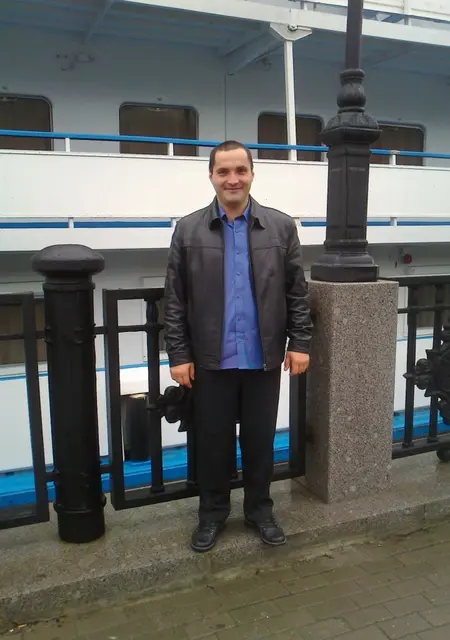 Я Виталий, 45, из Гукова, ищу знакомства без обязательств