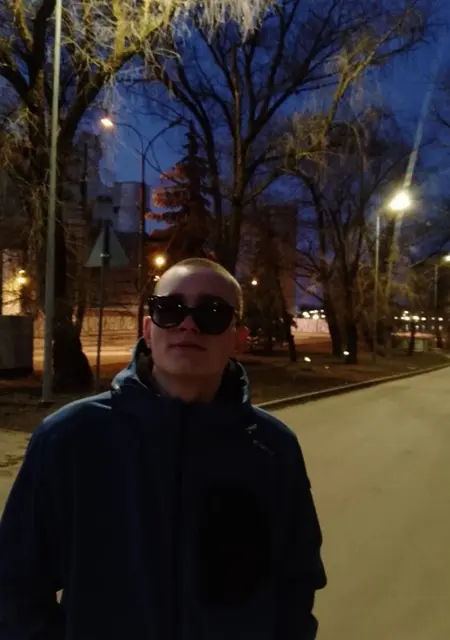 Глеб из Великого Новгорода, ищу на сайте общение