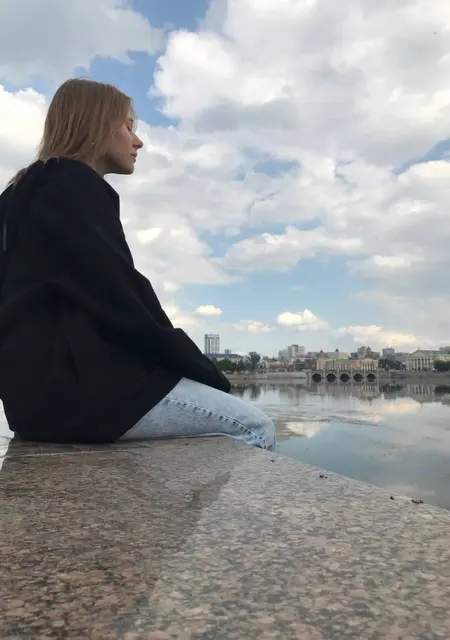 Ника из Челябинска, ищу на сайте знакомства без обязательств