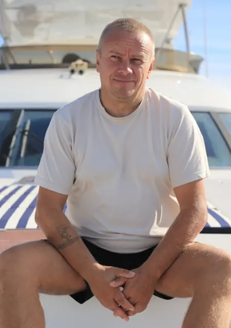 Андрей из Севастополя, ищу на сайте знакомства на одну ночь