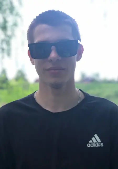 Николай из Буя, ищу на сайте знакомства на одну ночь