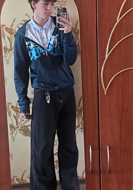 Я Даниил, 20, знакомлюсь без обязательств в Туле