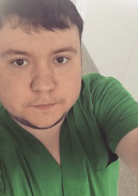 Я Антон, 34, из Коврова, ищу знакомство для приятного времяпровождения