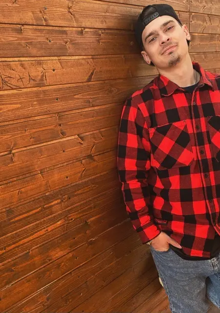 Владимир из Норильска, мне 31, познакомлюсь для общения