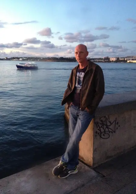 Александ из Новороссийска, ищу на сайте знакомства без обязательств