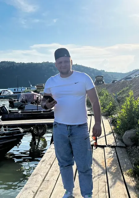 Ростислав из Иглина, мне 23, познакомлюсь для открытые отношения