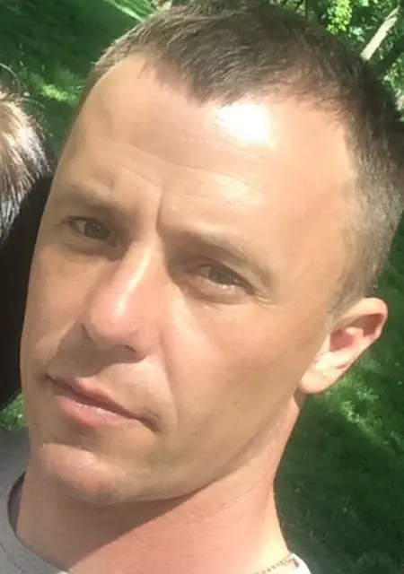 Я Андрей, 41, из Каневской, ищу знакомство для вирта