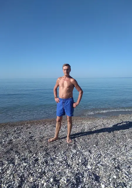 Я Сергей, 60, знакомлюсь на одну ночь в Нижнем Новгороде