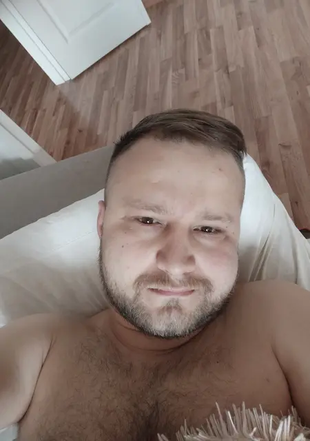 Я Алексей, 30, знакомлюсь без обязательств в Орле