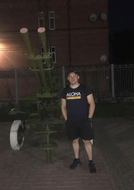 Я Вова, 37, из Житомира, ищу знакомства без обязательств