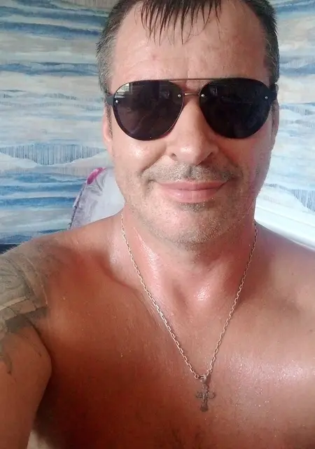 Я Максим, 50, из Феодосии, ищу знакомства без обязательств