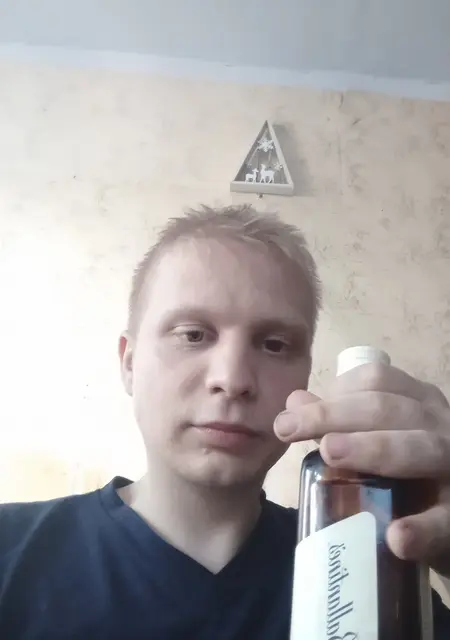 Я Леша, 28, знакомлюсь на одну ночь в Оренбурге