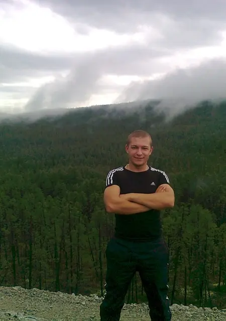 Я Ванюшка, 36, знакомлюсь без обязательств в Нерюнгри