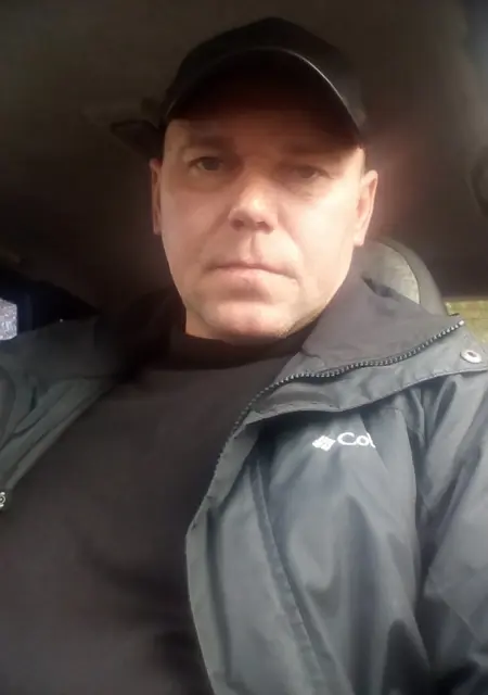 Алексей из Оренбурга, мне 50, познакомлюсь на одну ночь