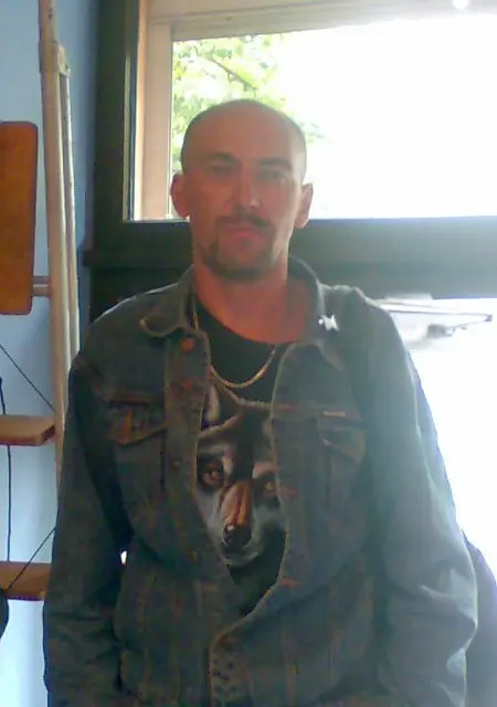 Я Andrei, 53, из Великого Новгорода, ищу знакомство для дружбы