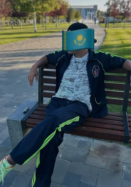 Александр из Саратова, ищу на сайте знакомства на одну ночь