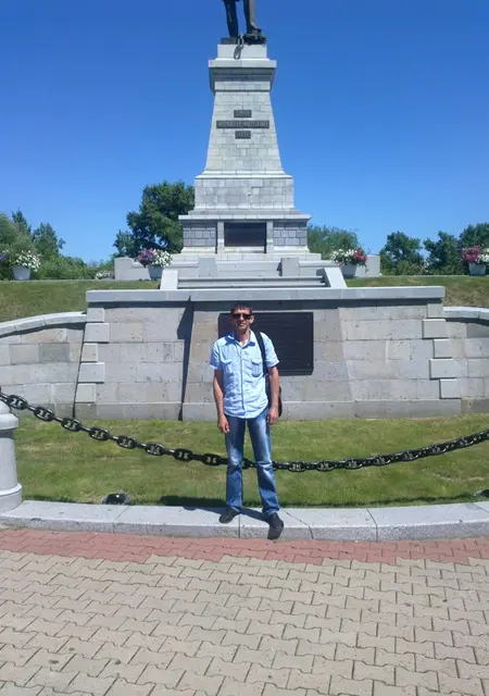 Александр из Комсомольска-на-Амуре, ищу на сайте знакомства на одну ночь