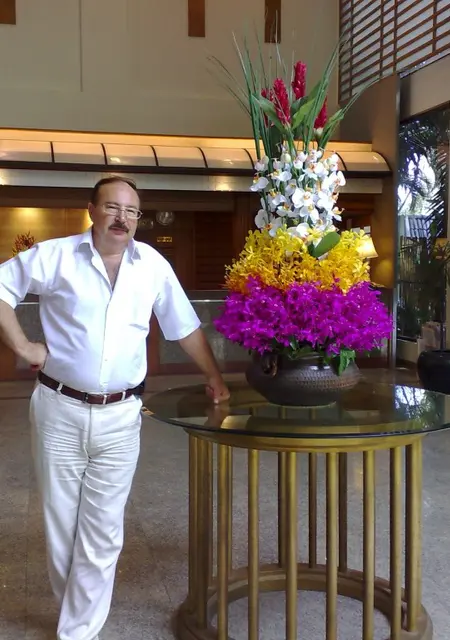 Я Михаил, 64, знакомлюсь для постоянных отношений в Ессентуках