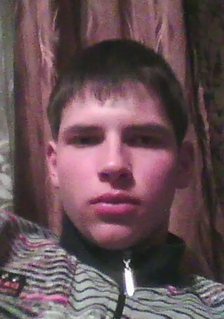 Виктор из Великих Лук, мне 32, познакомлюсь для вирта