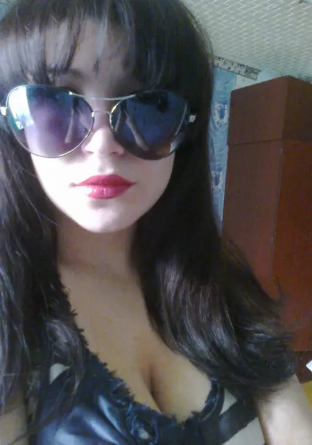 Викуся из Екатеринбурга, ищу на сайте вирта