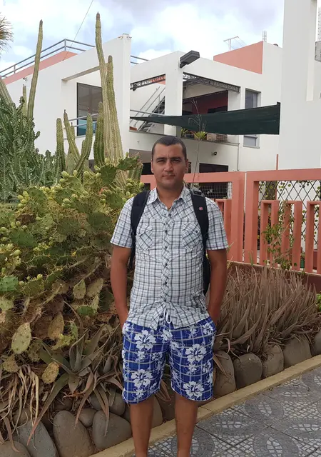 Я Александр, 42, из Мурманска, ищу знакомство для дружбы