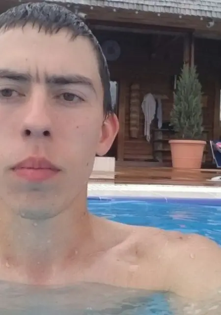 Александр из Белогорска, ищу на сайте знакомства на одну ночь