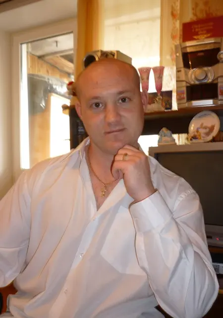 Я Anatolii, 44, знакомлюсь на одну ночь в Серпухове