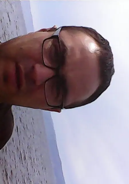 Костя из Иркутска, мне 43, познакомлюсь на одну ночь