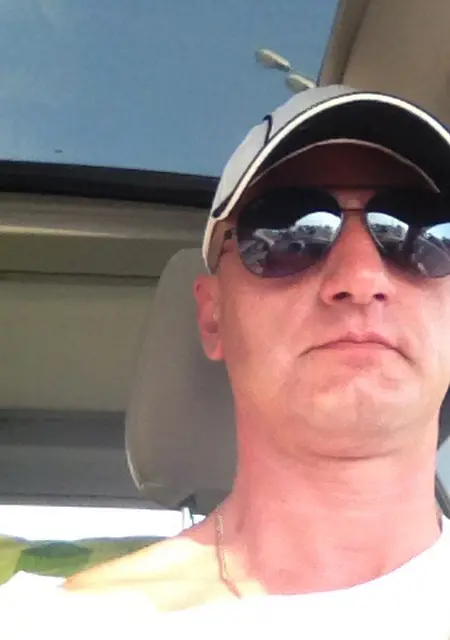 Я Михаил, 49, знакомлюсь без обязательств в Зеленограде