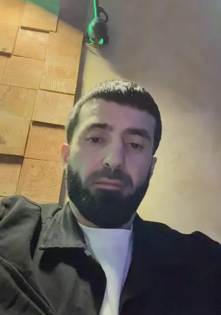 Тимур из Сочи, мне 31, познакомлюсь для совместных путешествий