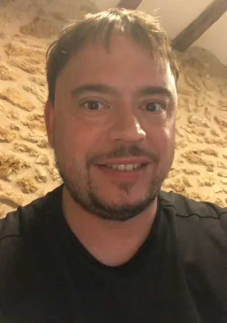 Jordi de Moscú, busco en el sitio relación sin ataduras