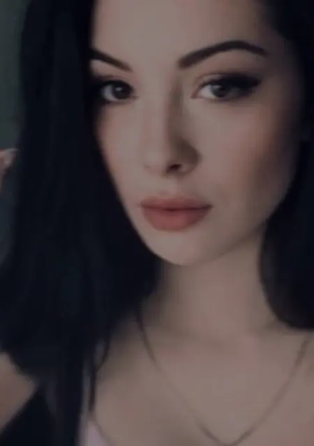 Я Diana, 22, знакомлюсь без обязательств в Грозном